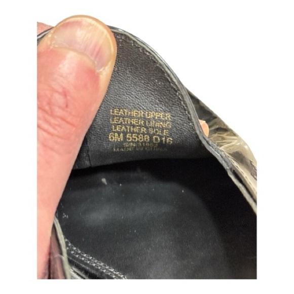 Tory Burch Women’s Black Loafers - Picture 5 of 6